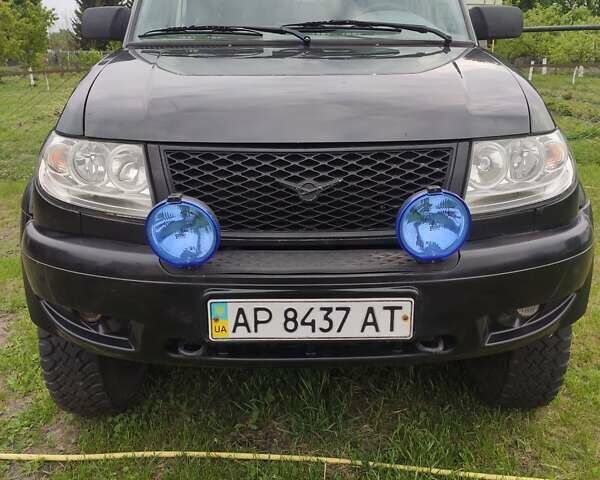 Чорний УАЗ 3163 Patriot, об'ємом двигуна 2.7 л та пробігом 178 тис. км за 4600 $, фото 1 на Automoto.ua