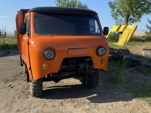 Бежевый УАЗ 3303, объемом двигателя 0 л и пробегом 1000 тыс. км за 2200 $, фото 1 на Automoto.ua