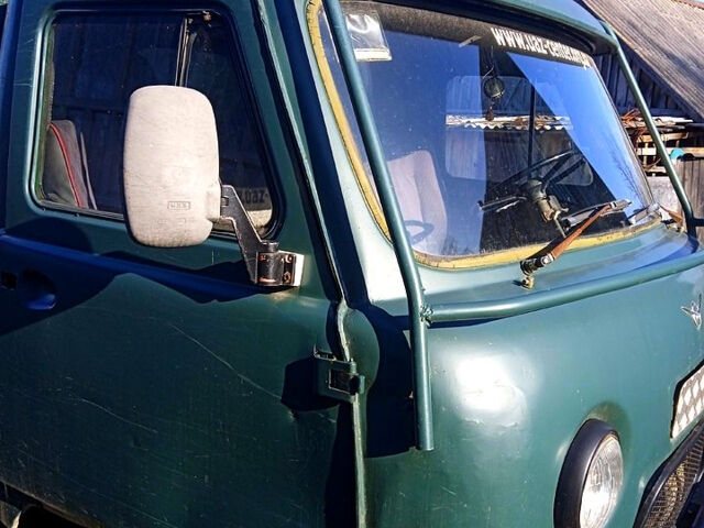 УАЗ 3303, объемом двигателя 2.4 л и пробегом 200 тыс. км за 2500 $, фото 1 на Automoto.ua