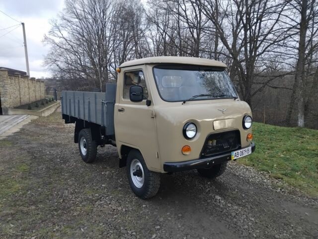 Желтый УАЗ 3303, объемом двигателя 2.5 л и пробегом 28 тыс. км за 4000 $, фото 1 на Automoto.ua