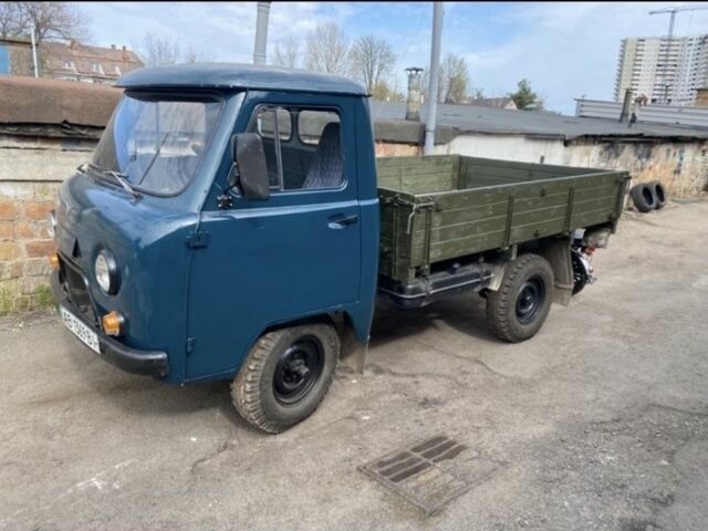 Синий УАЗ 3303, объемом двигателя 2.4 л и пробегом 100 тыс. км за 3000 $, фото 1 на Automoto.ua