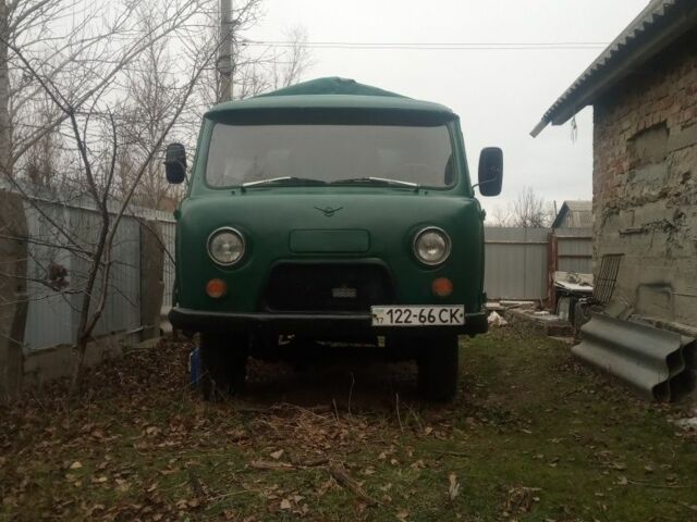 Зеленый УАЗ 3303, объемом двигателя 0 л и пробегом 84 тыс. км за 1700 $, фото 1 на Automoto.ua
