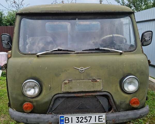 Зелений УАЗ 3303, об'ємом двигуна 2.45 л та пробігом 1000 тис. км за 1800 $, фото 1 на Automoto.ua