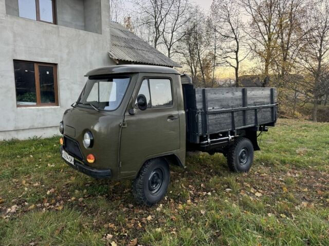 Зелений УАЗ 3303, об'ємом двигуна 2.5 л та пробігом 50 тис. км за 2350 $, фото 1 на Automoto.ua