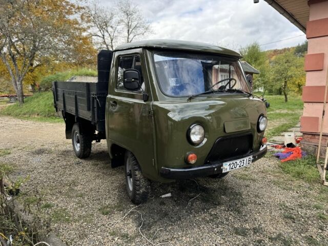 Зелений УАЗ 3303, об'ємом двигуна 2.5 л та пробігом 50 тис. км за 3100 $, фото 1 на Automoto.ua