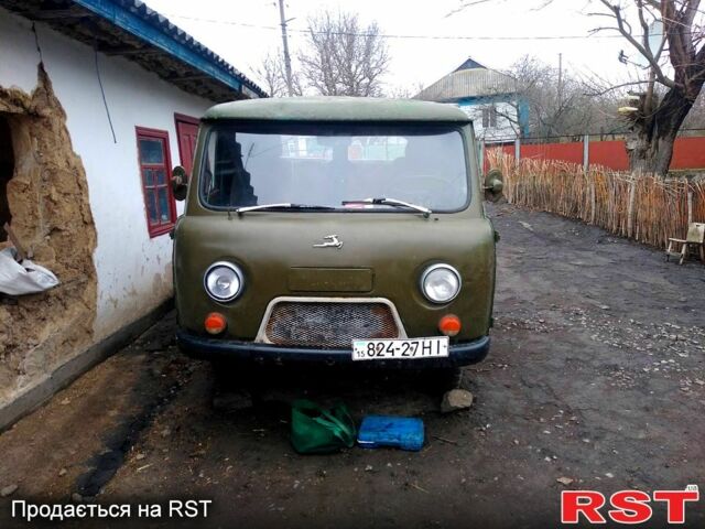 Зеленый УАЗ 3303, объемом двигателя 24 л и пробегом 0 тыс. км за 1500 $, фото 1 на Automoto.ua