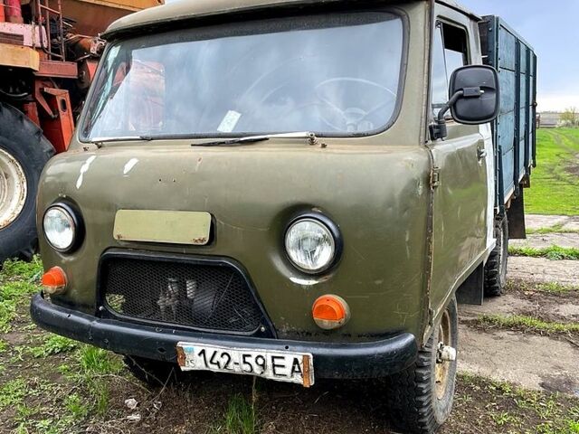 Зеленый УАЗ 3303, объемом двигателя 2.9 л и пробегом 120 тыс. км за 3500 $, фото 1 на Automoto.ua