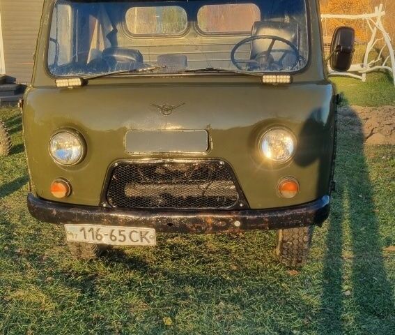УАЗ 3303 1990 у Косове на Automoto.ua Зелений УАЗ 3303, об'ємом двигуна 0 л та пробігом 100 тис. км за 1950 $, фото 1 на Automoto.ua