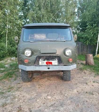 Зеленый УАЗ 3303, объемом двигателя 2.4 л и пробегом 56 тыс. км за 1500 $, фото 1 на Automoto.ua
