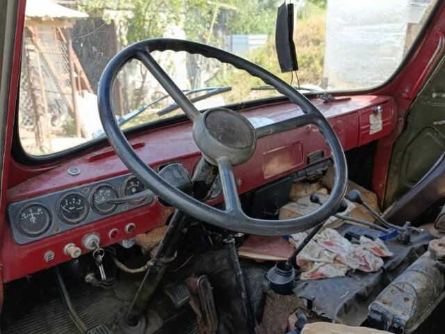Зеленый УАЗ 3303, объемом двигателя 2.4 л и пробегом 100 тыс. км за 1500 $, фото 1 на Automoto.ua