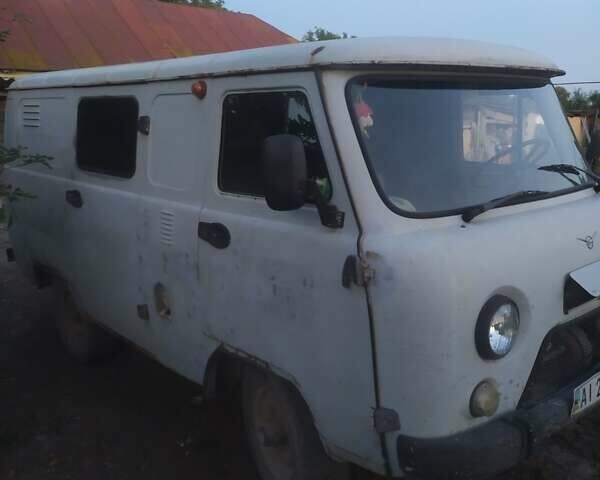 Сірий УАЗ 3741, об'ємом двигуна 2.4 л та пробігом 268 тис. км за 1500 $, фото 1 на Automoto.ua