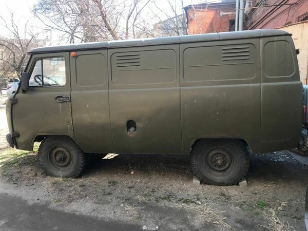 Зелений УАЗ 3741, об'ємом двигуна 0 л та пробігом 50 тис. км за 1500 $, фото 1 на Automoto.ua