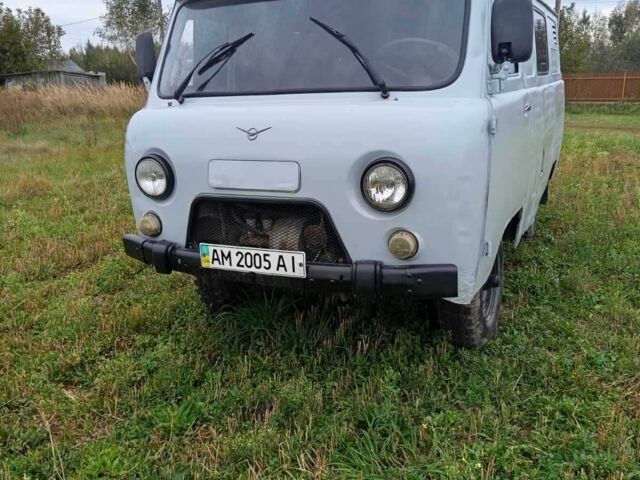 Сірий УАЗ 3909 Фермер, об'ємом двигуна 2.4 л та пробігом 57 тис. км за 2500 $, фото 1 на Automoto.ua