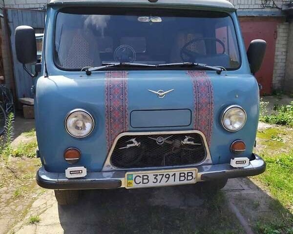 Сірий УАЗ 452 пас, об'ємом двигуна 2.45 л та пробігом 80 тис. км за 3200 $, фото 1 на Automoto.ua
