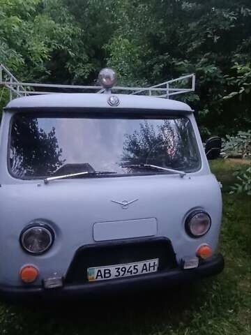 Серый УАЗ 452, объемом двигателя 2.4 л и пробегом 235 тыс. км за 2350 $, фото 1 на Automoto.ua