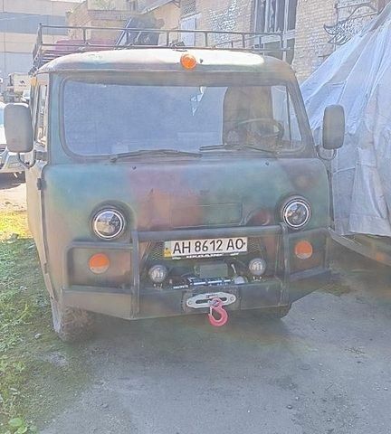 Зеленый УАЗ 452, объемом двигателя 0 л и пробегом 400 тыс. км за 2000 $, фото 1 на Automoto.ua