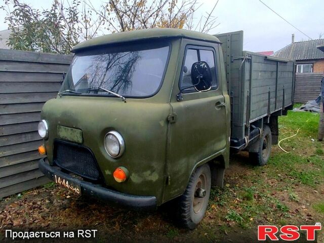 Зелений УАЗ 452, об'ємом двигуна 2.4 л та пробігом 0 тис. км за 1530 $, фото 1 на Automoto.ua