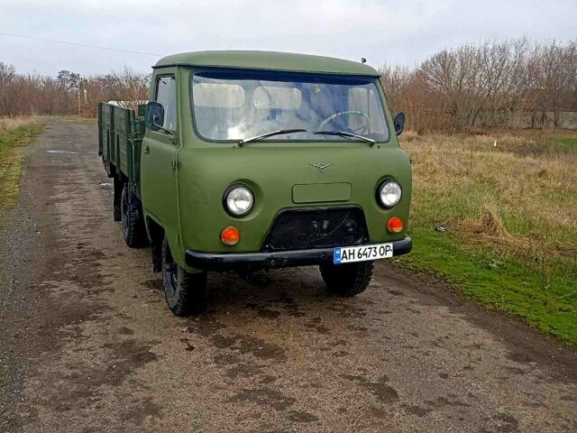 Зеленый УАЗ 452, объемом двигателя 2.4 л и пробегом 0 тыс. км за 1800 $, фото 1 на Automoto.ua