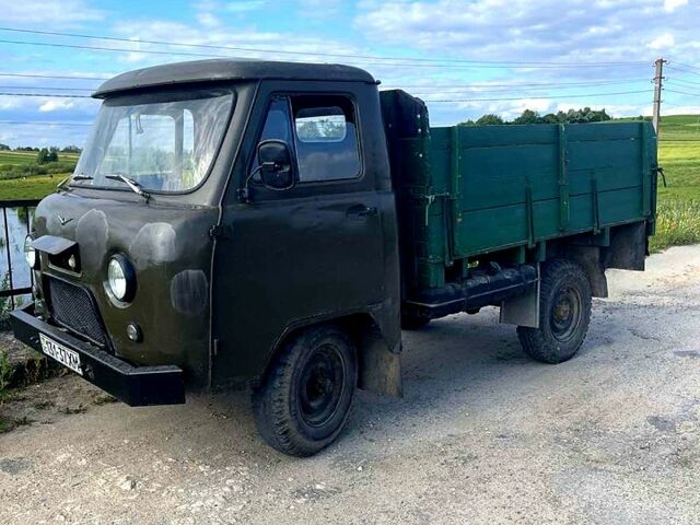 Зеленый УАЗ 452, объемом двигателя 2.4 л и пробегом 100 тыс. км за 1500 $, фото 1 на Automoto.ua