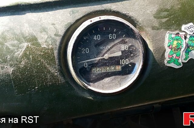 Зеленый УАЗ 452, объемом двигателя 2.4 л и пробегом 92 тыс. км за 2500 $, фото 1 на Automoto.ua