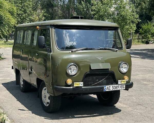 Зелений УАЗ 452В, об'ємом двигуна 2.45 л та пробігом 45 тис. км за 8500 $, фото 1 на Automoto.ua