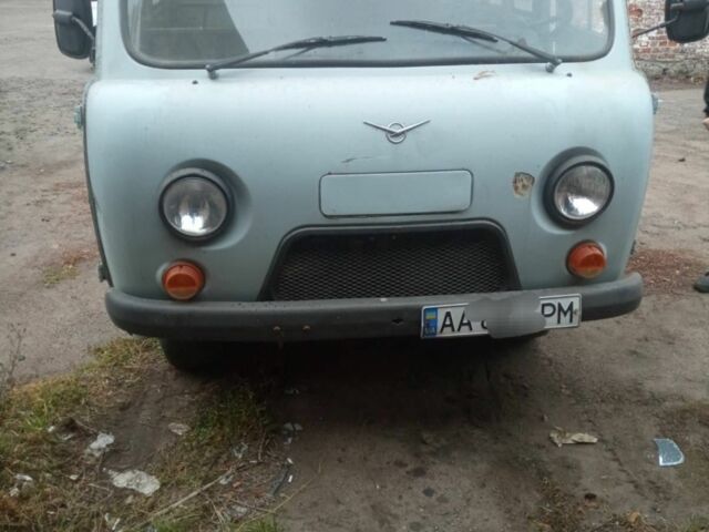 Серый УАЗ 469, объемом двигателя 2.4 л и пробегом 123 тыс. км за 1580 $, фото 1 на Automoto.ua