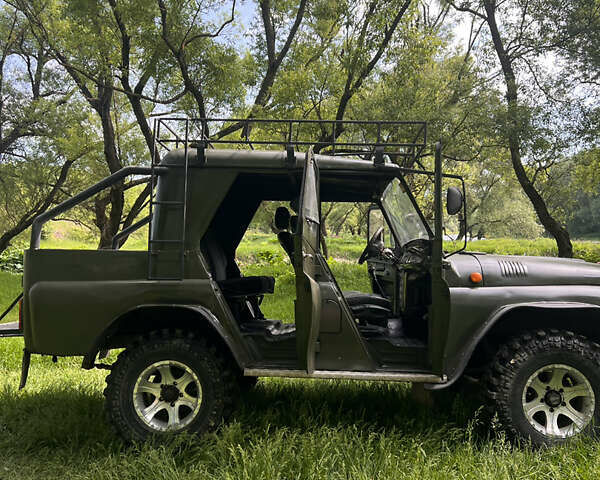 Зеленый УАЗ 469, объемом двигателя 2 л и пробегом 80 тыс. км за 2900 $, фото 1 на Automoto.ua