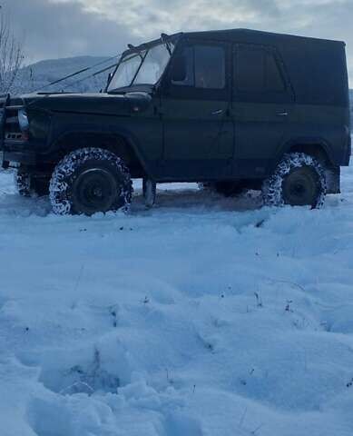 Зелений УАЗ 469, об'ємом двигуна 2.4 л та пробігом 100 тис. км за 3600 $, фото 1 на Automoto.ua