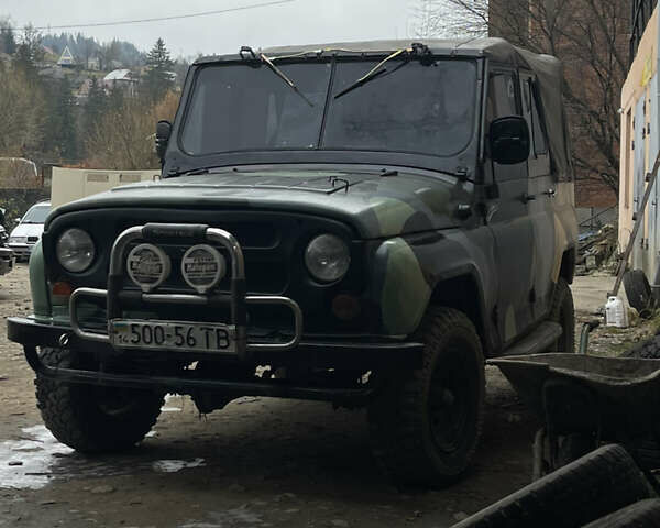 Зелений УАЗ 469, об'ємом двигуна 2.1 л та пробігом 9 тис. км за 1600 $, фото 1 на Automoto.ua