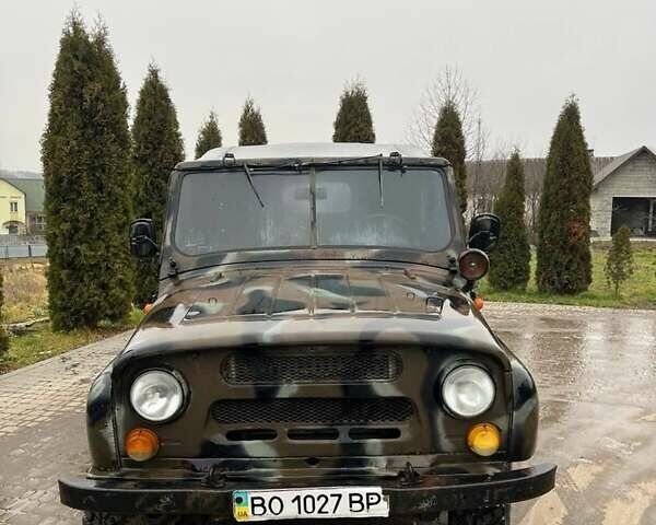 Зелений УАЗ 469, об'ємом двигуна 2.5 л та пробігом 100 тис. км за 2400 $, фото 1 на Automoto.ua