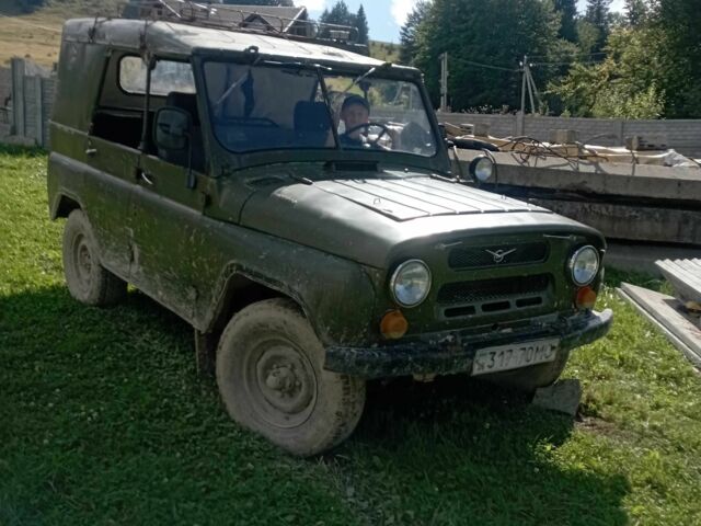Зеленый УАЗ 469, объемом двигателя 2.4 л и пробегом 70 тыс. км за 1050 $, фото 1 на Automoto.ua