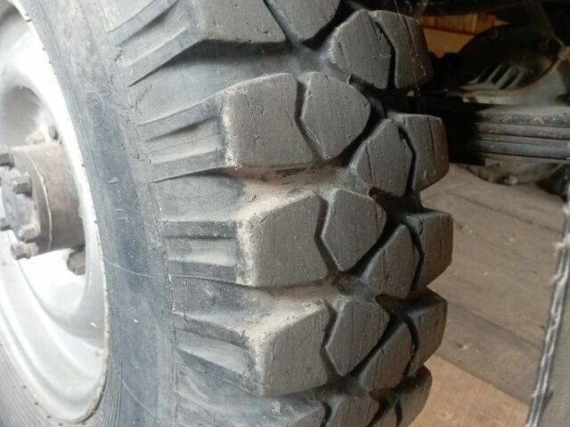 Зеленый УАЗ 469, объемом двигателя 2.4 л и пробегом 220 тыс. км за 2200 $, фото 1 на Automoto.ua