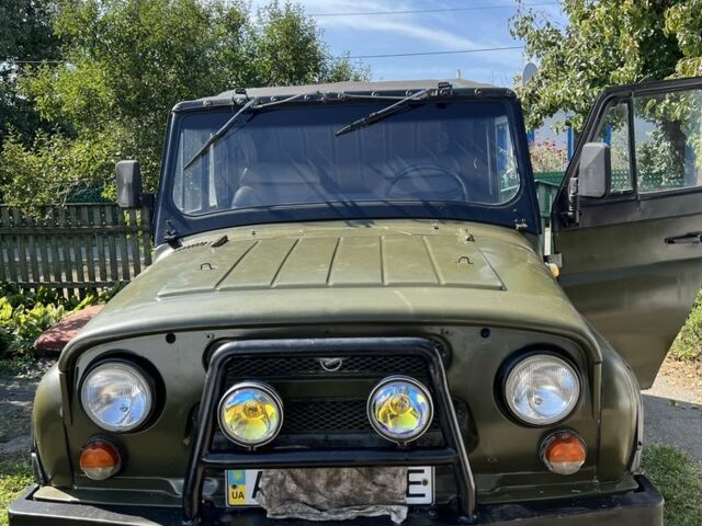 Зелений УАЗ 469, об'ємом двигуна 2.4 л та пробігом 3 тис. км за 6064 $, фото 1 на Automoto.ua