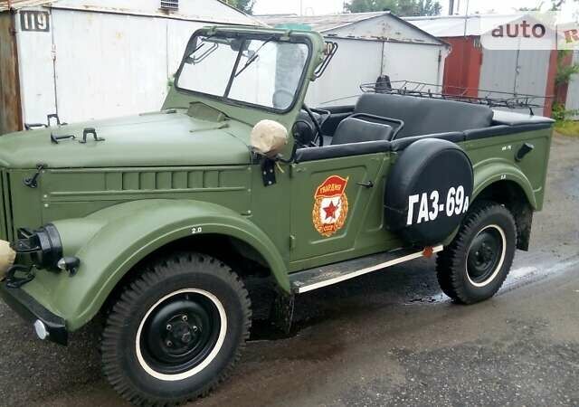 Зелений УАЗ 469, об'ємом двигуна 2.12 л та пробігом 100 тис. км за 10000 $, фото 1 на Automoto.ua
