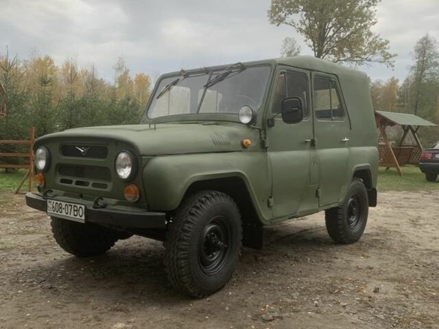 Зелений УАЗ 469, об'ємом двигуна 2.4 л та пробігом 300 тис. км за 2500 $, фото 1 на Automoto.ua