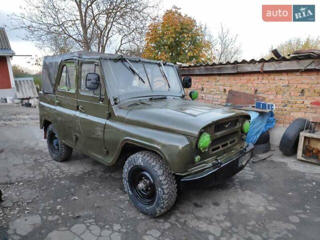 Зелений УАЗ 469, об'ємом двигуна 2.4 л та пробігом 150 тис. км за 1100 $, фото 1 на Automoto.ua