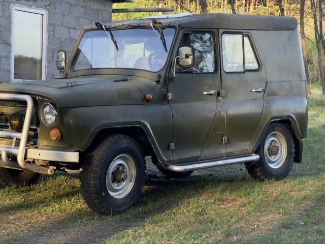Зелений УАЗ 469, об'ємом двигуна 2.4 л та пробігом 170 тис. км за 1700 $, фото 1 на Automoto.ua