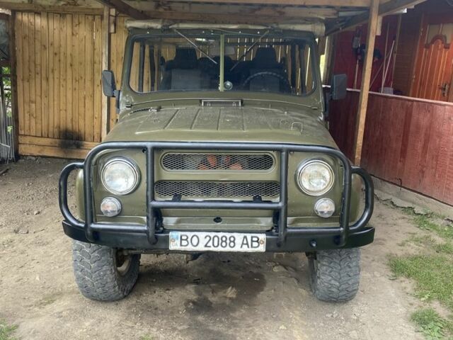 Зеленый УАЗ 469, объемом двигателя 2.4 л и пробегом 120 тыс. км за 2100 $, фото 1 на Automoto.ua
