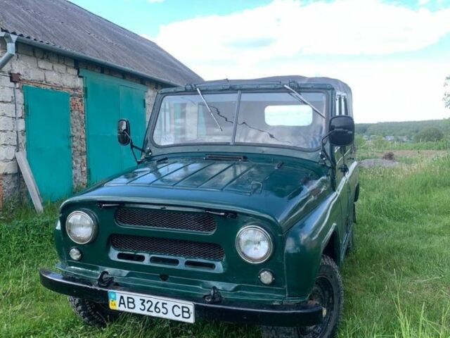 Зелений УАЗ 469, об'ємом двигуна 2.4 л та пробігом 138 тис. км за 2500 $, фото 1 на Automoto.ua