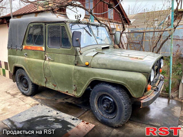 Зеленый УАЗ 469, объемом двигателя 2.4 л и пробегом 0 тыс. км за 2100 $, фото 1 на Automoto.ua