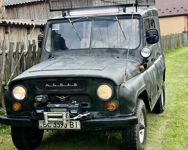 Зеленый УАЗ 469, объемом двигателя 2.4 л и пробегом 20 тыс. км за 4300 $, фото 1 на Automoto.ua