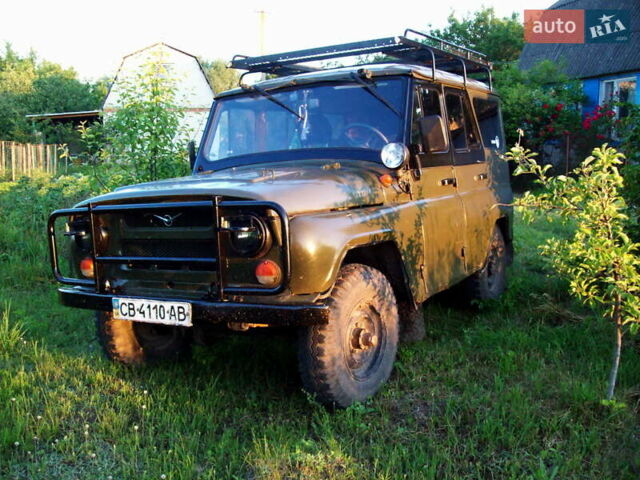 Зелений УАЗ 469, об'ємом двигуна 2.45 л та пробігом 200 тис. км за 2700 $, фото 1 на Automoto.ua
