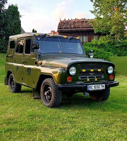 Зеленый УАЗ 469, объемом двигателя 2.4 л и пробегом 0 тыс. км за 1900 $, фото 1 на Automoto.ua