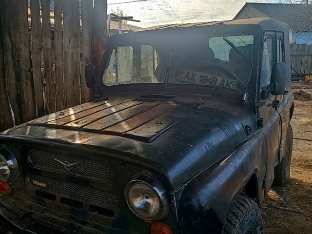 Зеленый УАЗ 469, объемом двигателя 2.5 л и пробегом 250 тыс. км за 1300 $, фото 1 на Automoto.ua