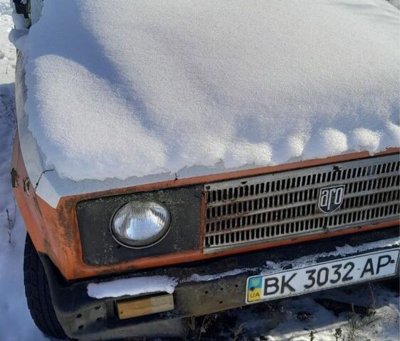 Белый УАЗ Другая, объемом двигателя 0 л и пробегом 100 тыс. км за 999 $, фото 1 на Automoto.ua