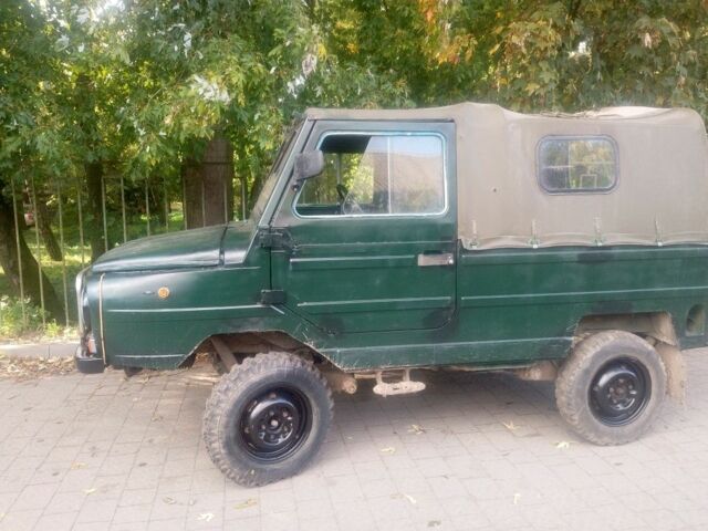 Зеленый УАЗ Другая, объемом двигателя 1.2 л и пробегом 300 тыс. км за 1250 $, фото 1 на Automoto.ua