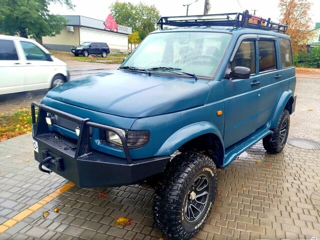 Синий УАЗ Патриот, объемом двигателя 2.7 л и пробегом 220 тыс. км за 5000 $, фото 1 на Automoto.ua
