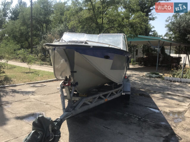 Сірий УМС 600, об'ємом двигуна 0 л та пробігом 8 тис. км за 25000 $, фото 1 на Automoto.ua