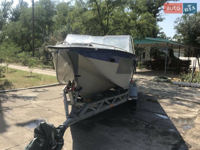 Сірий УМС 600, об'ємом двигуна 0 л та пробігом 8 тис. км за 25000 $, фото 1 на Automoto.ua