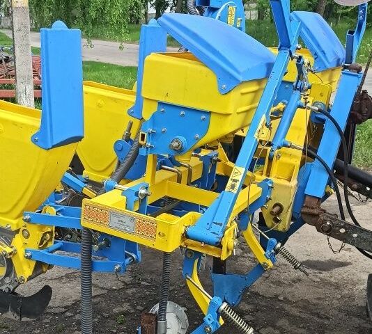 Желтый УПС 4, объемом двигателя 0 л и пробегом 0 тыс. км за 2899 $, фото 1 на Automoto.ua